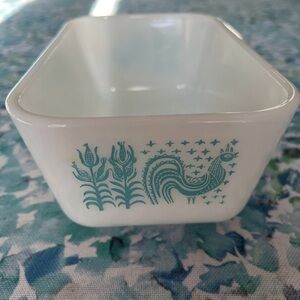 Vintage / Rare PYREX Amish Buttercup 502